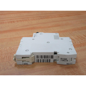 Square D 24119 Merlin Gerin Breaker 20A MG24119 Schneider