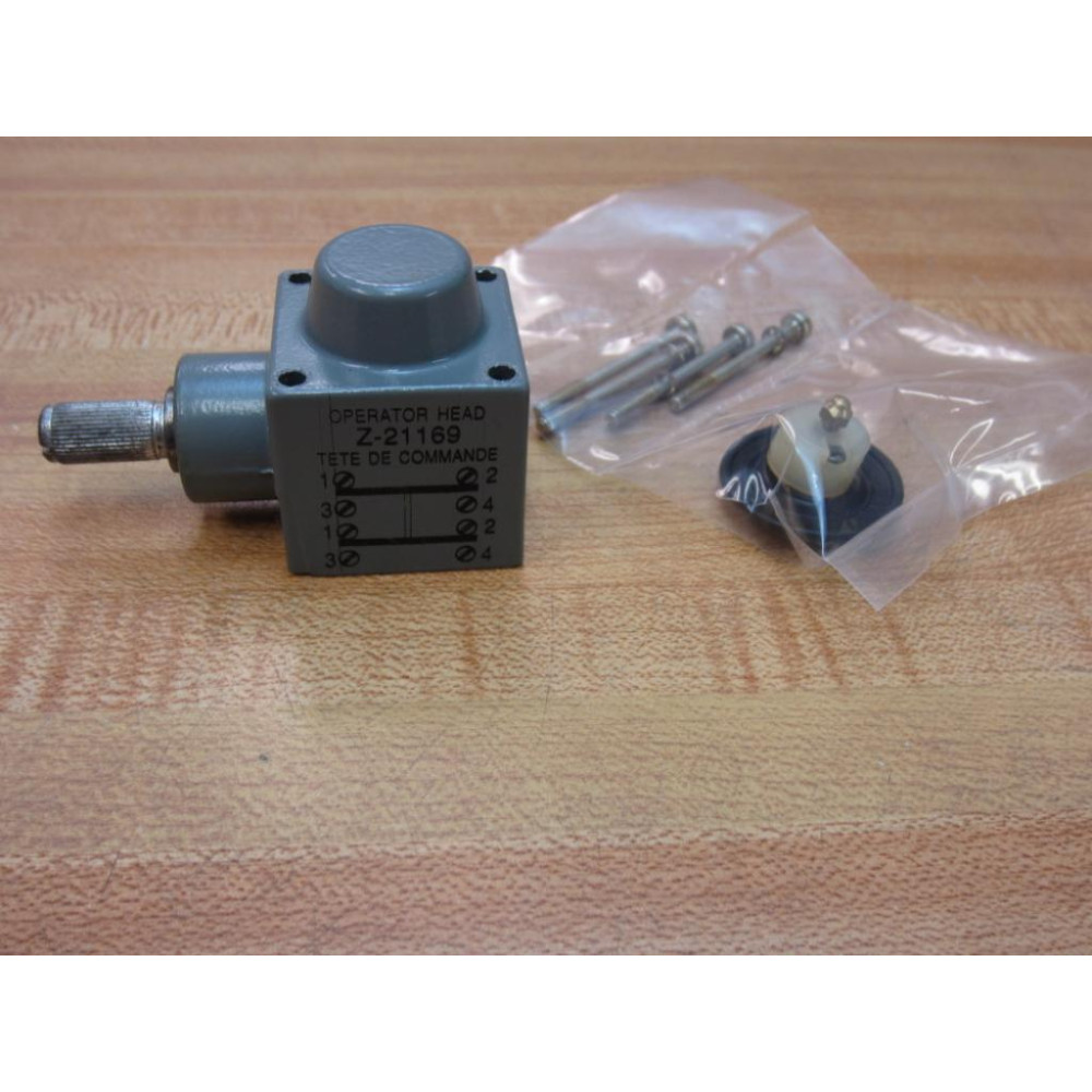 Allen Bradley Z-21169 Limit Switch Operating Head Z21169 WHardware - New No Box