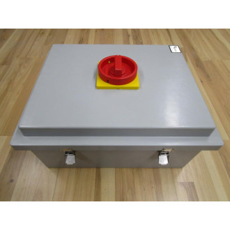 EEC Controls AM2068 Junction Box - New No Box