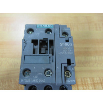 Siemens 3RT2026-1AK60-0UA0 Contactor 3RT20261AK600UA0 - Used