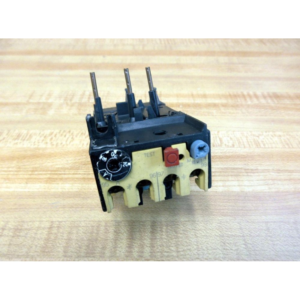 Allen Bradley 193-BSC 24 Relay 193BSC24 Ser B - Used