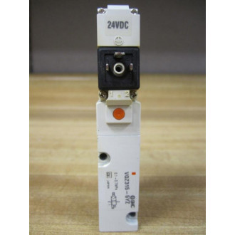 SMC VQZ315-5YZ Valve VQZ3155YZ 24VDC - Used