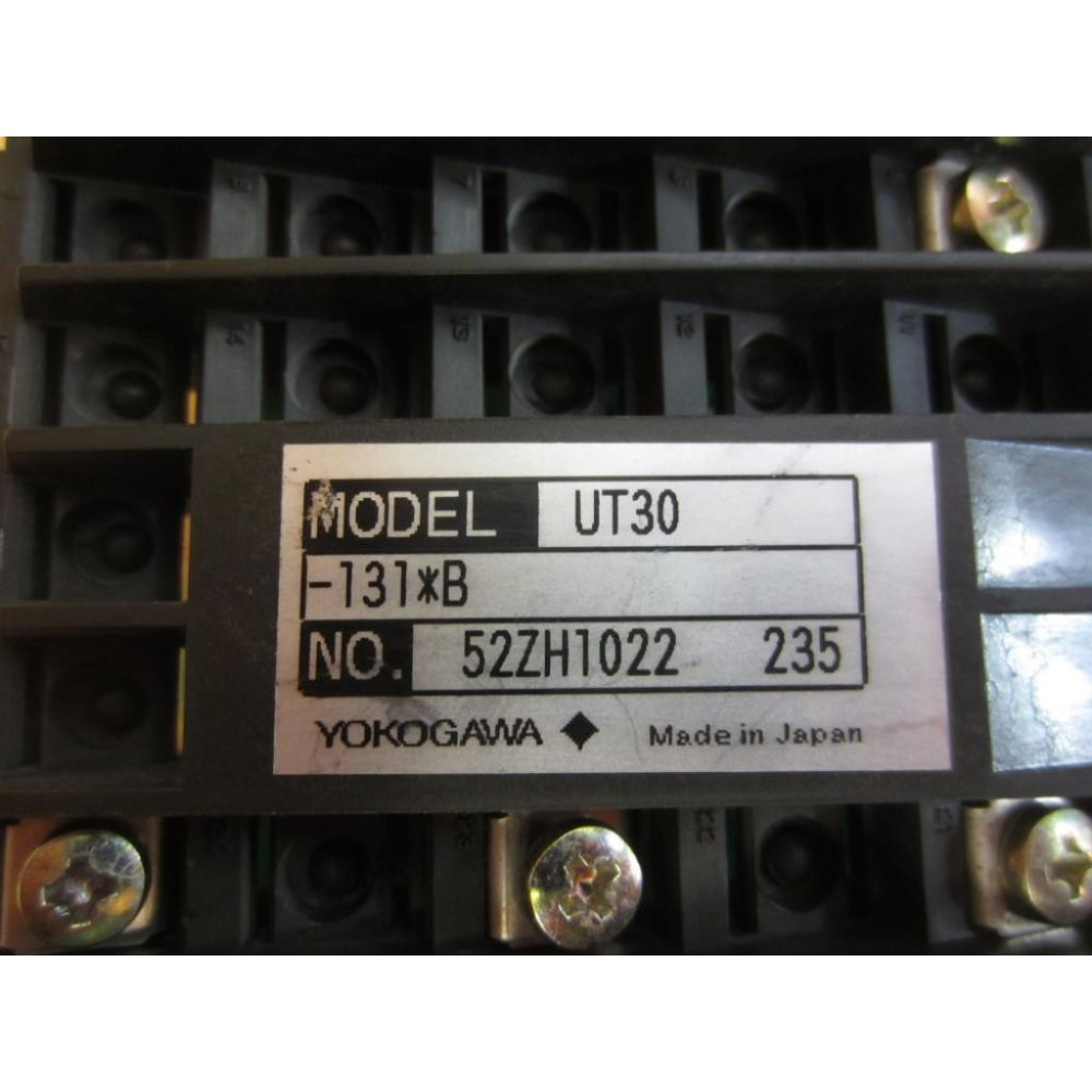 Yokogawa UT30-131 Temperature Controller Mother Board Only - Used