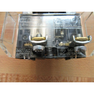Allen Bradley 800H-AP2D1 Push Button 800H-AP2