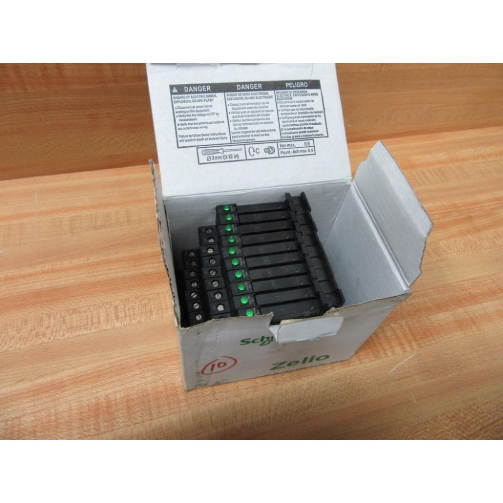 Schneider RSL1PVFU Telemecanique Socket WRelay - New No Box
