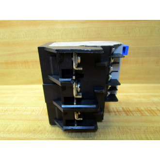 General Electric CR324CXCS Relay - Used