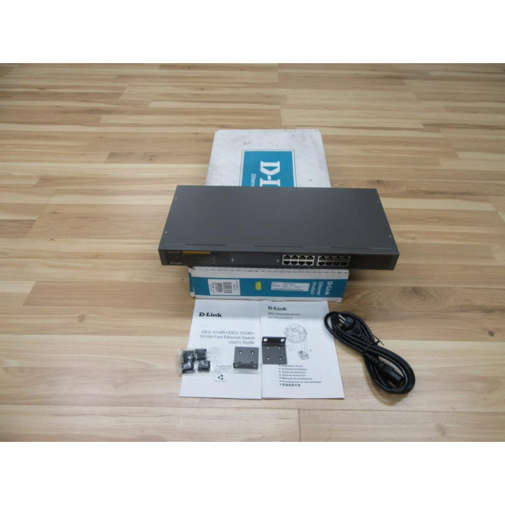 D-Link DES-14016R Ethernet Switch 16X 10100