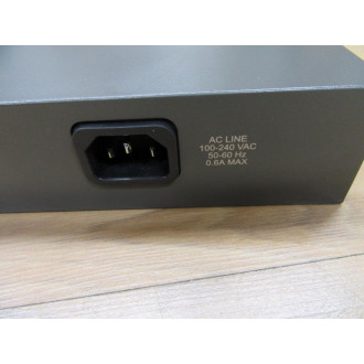 D-Link DES-14016R Ethernet Switch 16X 10100