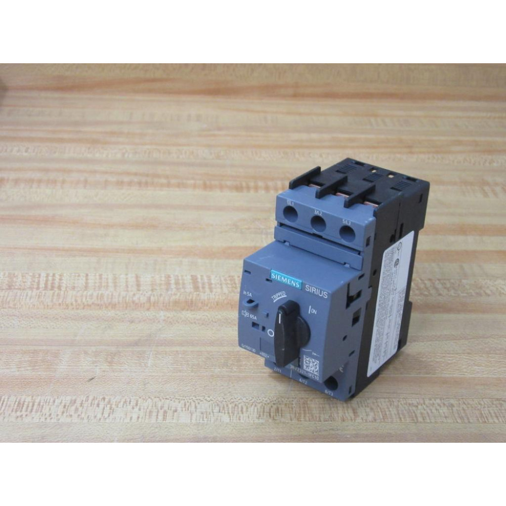 Siemens 3RV2321-1FC10 5A Circuit Breaker 3RV23211FC10 - New No Box