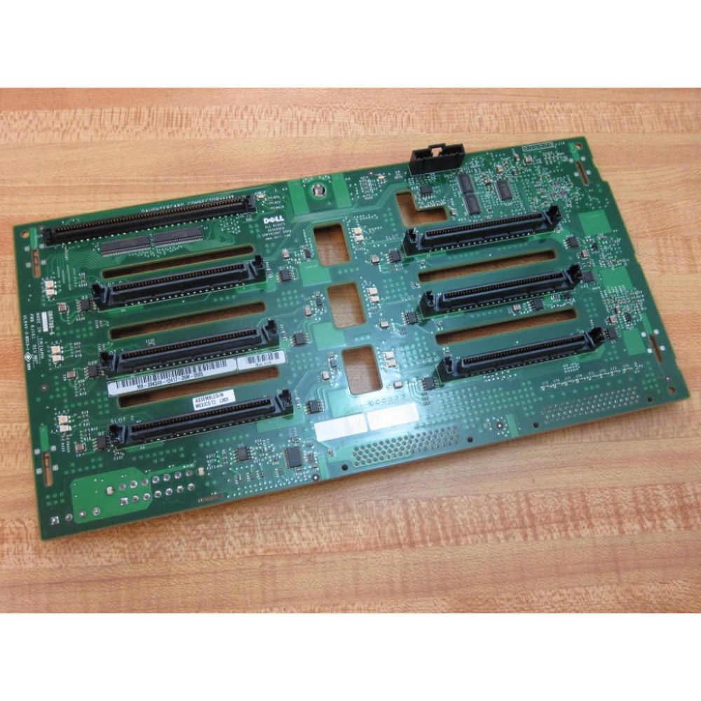 Dell 8J161 Power Edge 2600 Backplane Board Rev.A02 - Used