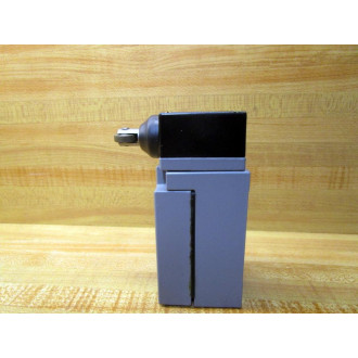 Furnas 60LAA1AF Limit Switch WSide Roller Plunger - New No Box
