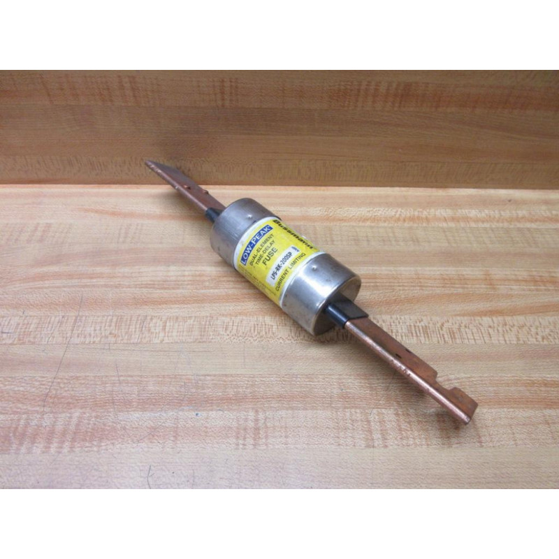 Buss LPS-RK-200SP Bussmann Fuse Cross Ref 4XF82 Short Body - Used Buss LPS-RK-200SP Bussmann Fuse Cross Ref 4XF82 Short Body - Used