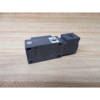 Euchner NZ1VZ-528EL220-M Safety Switch 082121