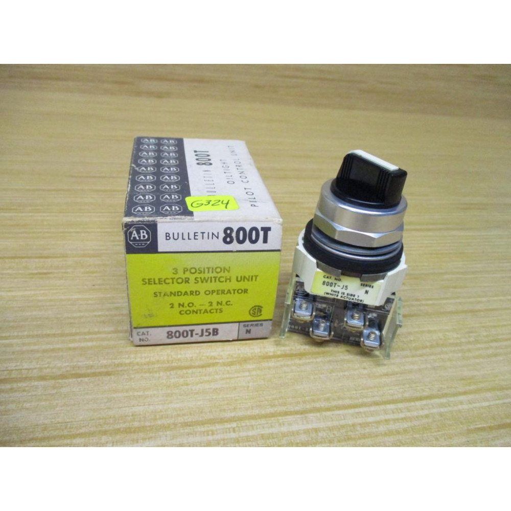 Allen Bradley 800T-J5B Selector Switch Ser.N