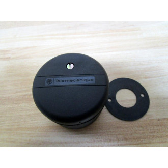 Telemecanique XVA-C211 Beacon Cover 28045
