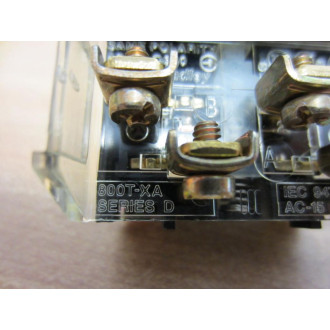 Allen Bradley 800T-D1A Pushbutton 800TD1A Series T Green