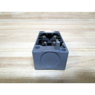 Cutler Hammer E50RAM Eaton Limit Switch Receptacle Body Series Al - New No Box