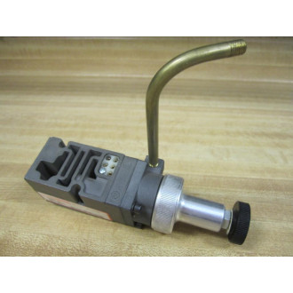 Numatics 081RS100J016Y00 Regulator WTube - New No Box