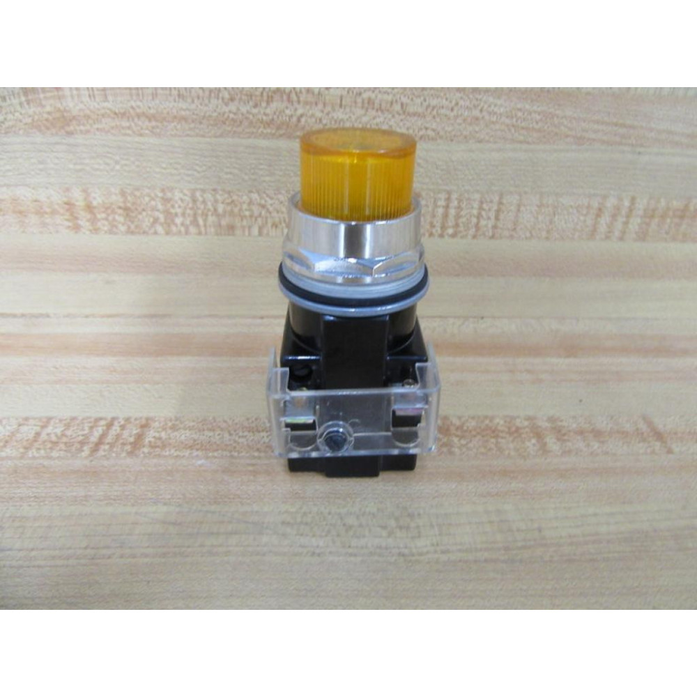 Furnas Siemens 52PA4J2 Pilot Light Amber - New No Box