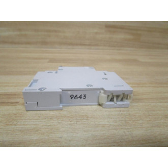 Allen Bradley 1492-CB1G100 Circuit Breaker 1492CB1G100 10A Ser B 1-12HP (Pack of 3) - Used