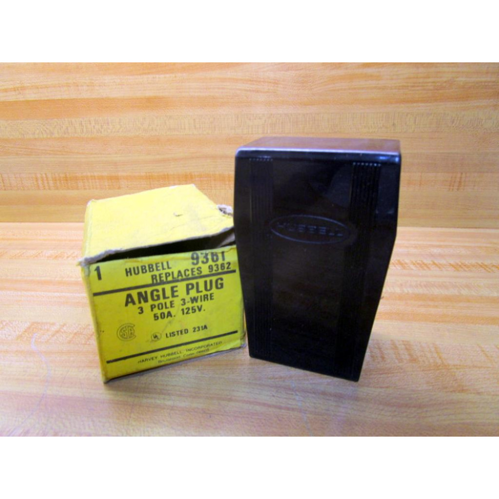 Hubbell HBL9361 Plug Front Cover Only