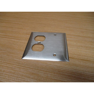 Hubbell S138 Stainless Steel Wall Plate (Pack of 7)