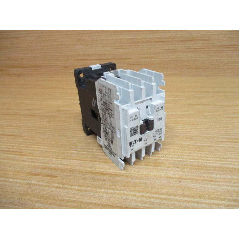 Eaton D15CR31AB Contactor - Used