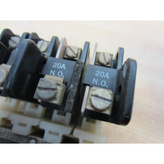 Ward 447-9401-11 Relay Chipped - Used