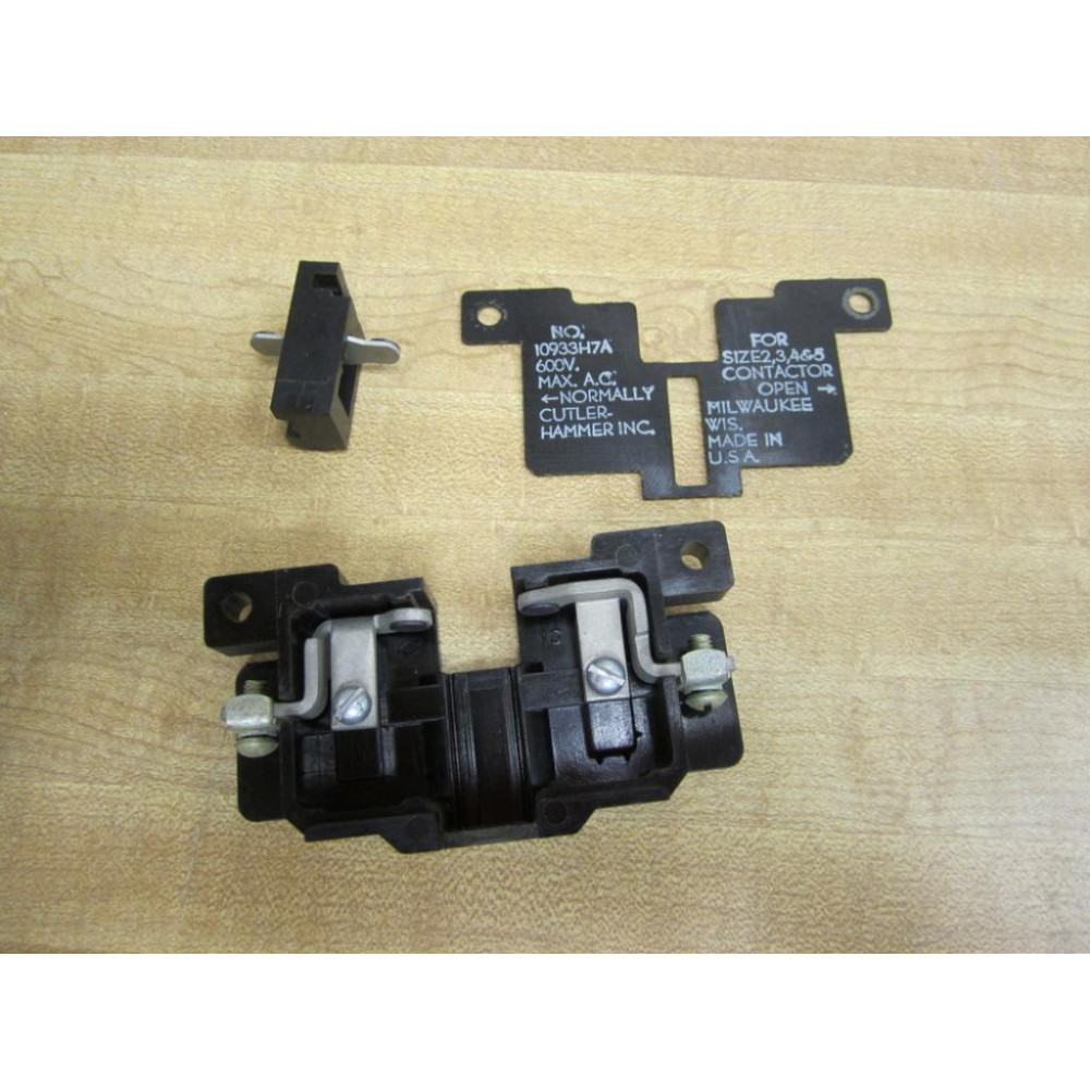 Cutler Hammer 10933H7A Eaton Auxiliary Contact 10933H7 - Used