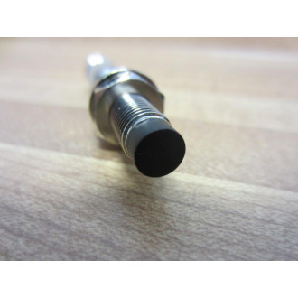 Cutler Hammer E57-08GU02-GDB Eaton Proximity Switch Series B - New No Box