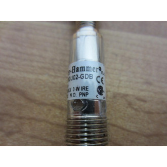Cutler Hammer E57-08GU02-GDB Eaton Proximity Switch Series B - New No Box