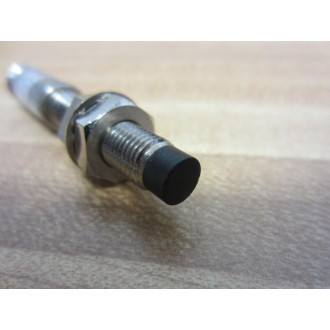 Cutler Hammer E57-08GU02-GDB Eaton Proximity Switch Series B
