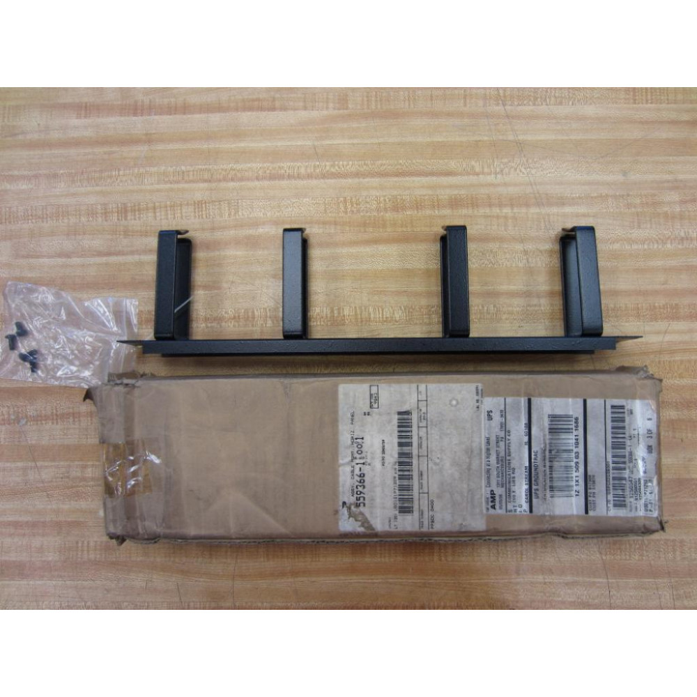AMP 559366-1 Cable Management Panel