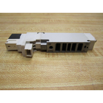 SMC VQ2101-5C Solenoid Valve VQ21015C - Used