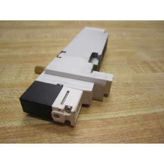 SMC VQ2101-5C Solenoid Valve VQ21015C - Used