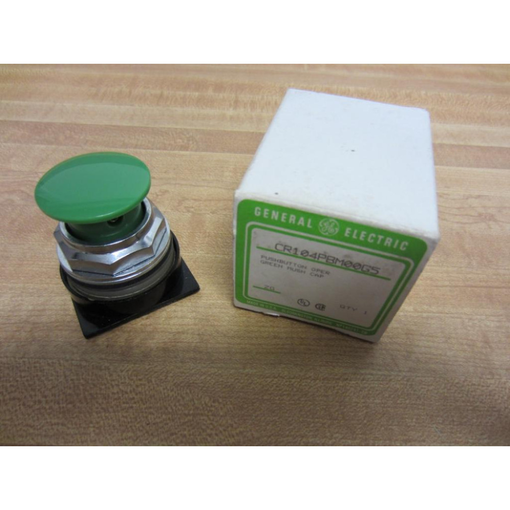 General Electric CR104PBM00G5 Green Pushbutton GE