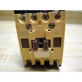 Allen Bradley 700-F400A7 700F400A7 Control Relay Type F 24V Series B