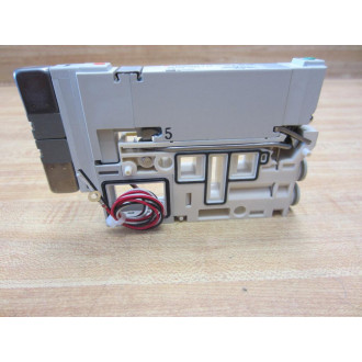 SMC VQ2501N-51 3 Position Valve - New No Box