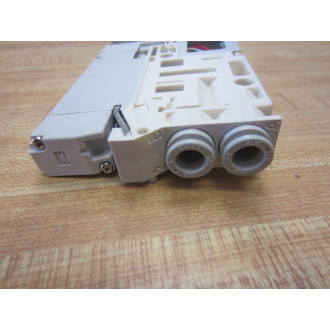 SMC VQ2501N-51 3 Position Valve - New No Box