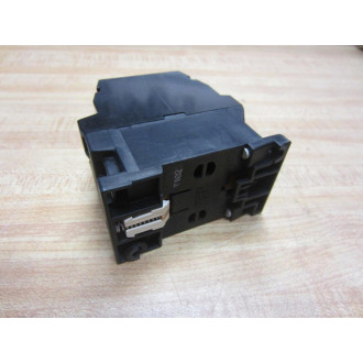 Siemens 3TH8022-0A Relay 3TH80220A 110120V - Used