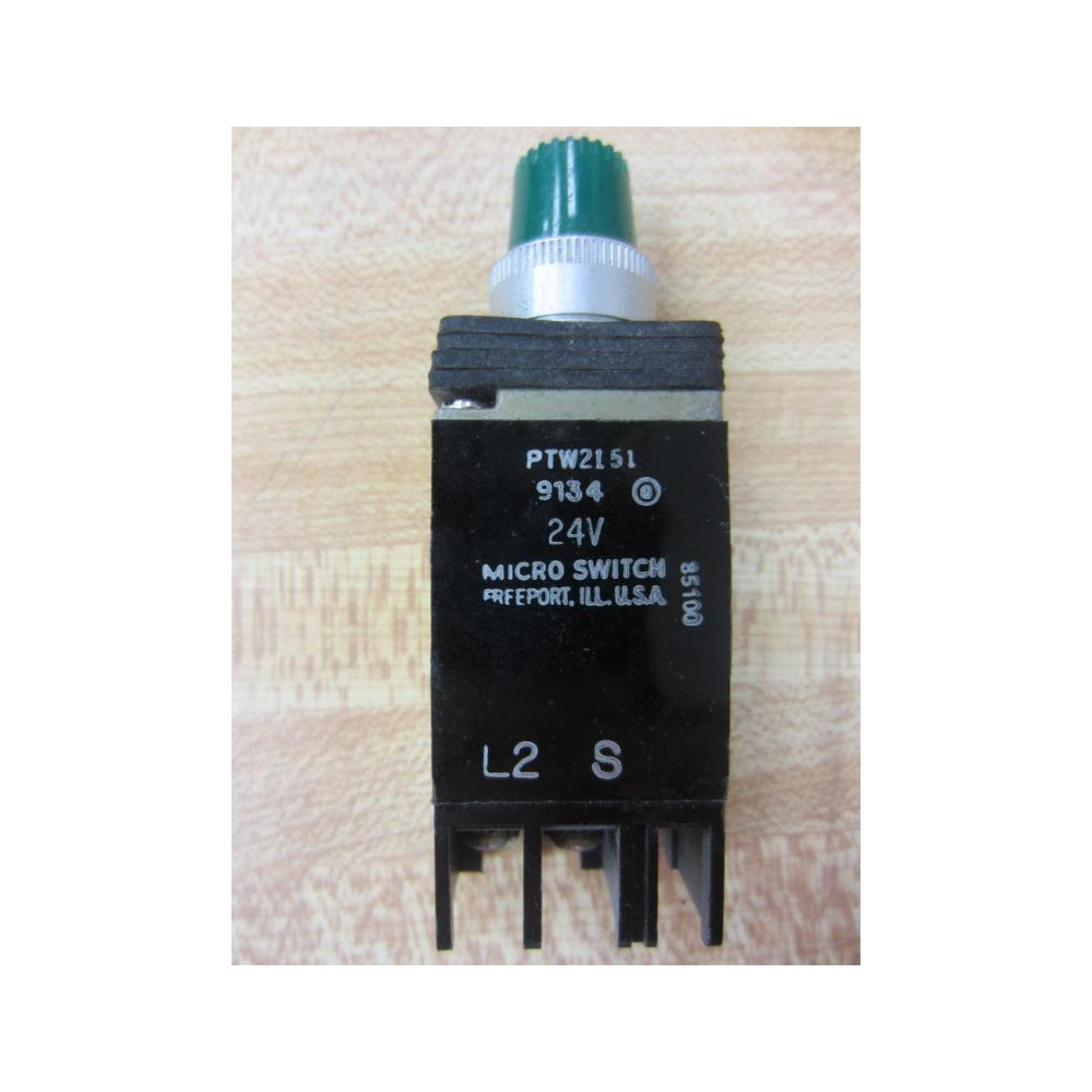 Micro Switch PTW2151 Honeywell Indicator Compact Green Cap - New No Box