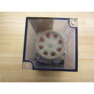 Schleicher IZM-11-K340-569 Time Delay Relay - New No Box