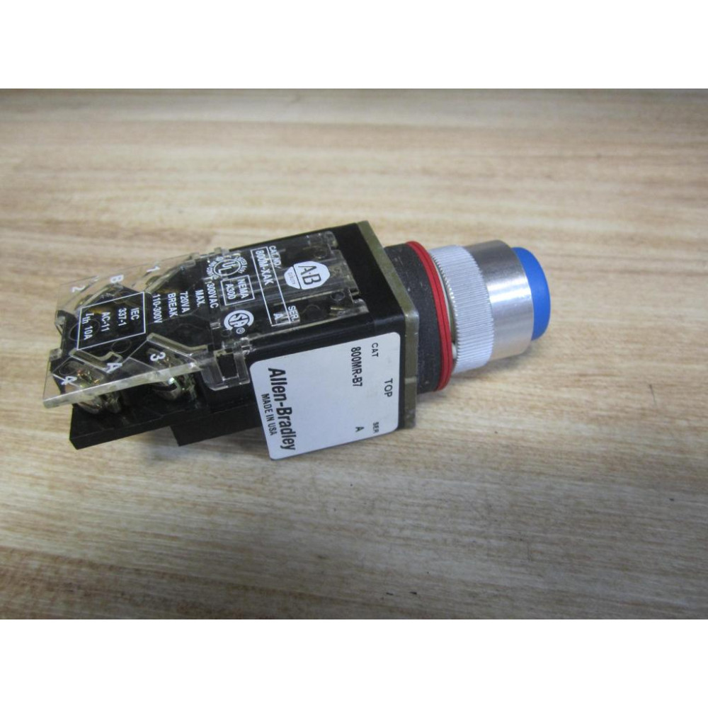 Allen Bradley 800MR-B7 - New No Box