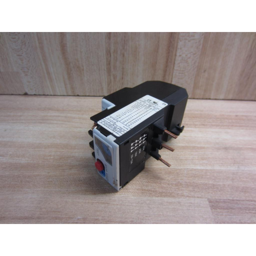 Dayton 2UXP8 Overload Relay 1.6-2.5 Broken Faceplate - New No Box