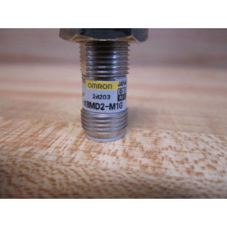 Omron E2E-X8MD2-M1G Sensor E2EX8MD2M1G - Used