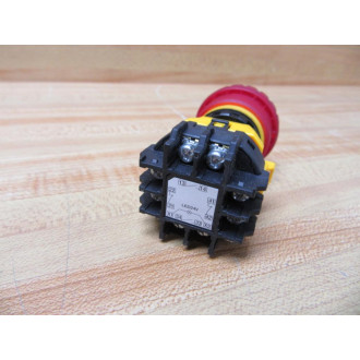 IDEC XW1E-LV E-Stop Switch XW1E-TV412Q4M-R - New No Box