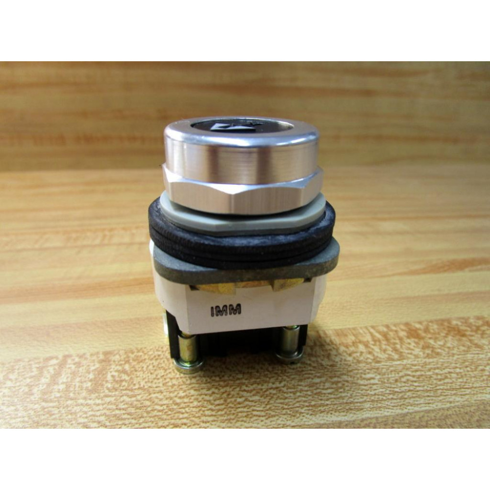 Allen Bradley 800T-H6D1 Operator Selector Key Switch 800TH6D1 - New No Box