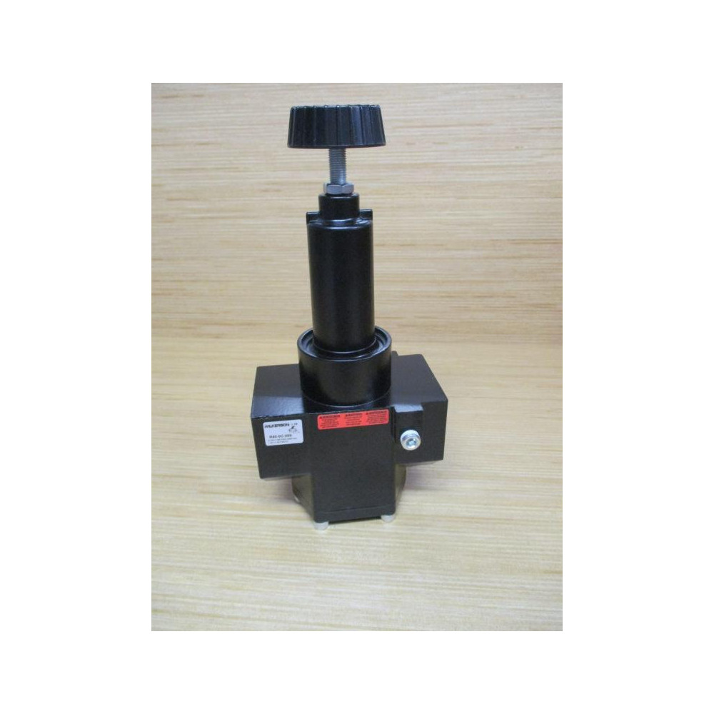 Wilkerson R40-0C-000 Regulator R400C000 - New No Box