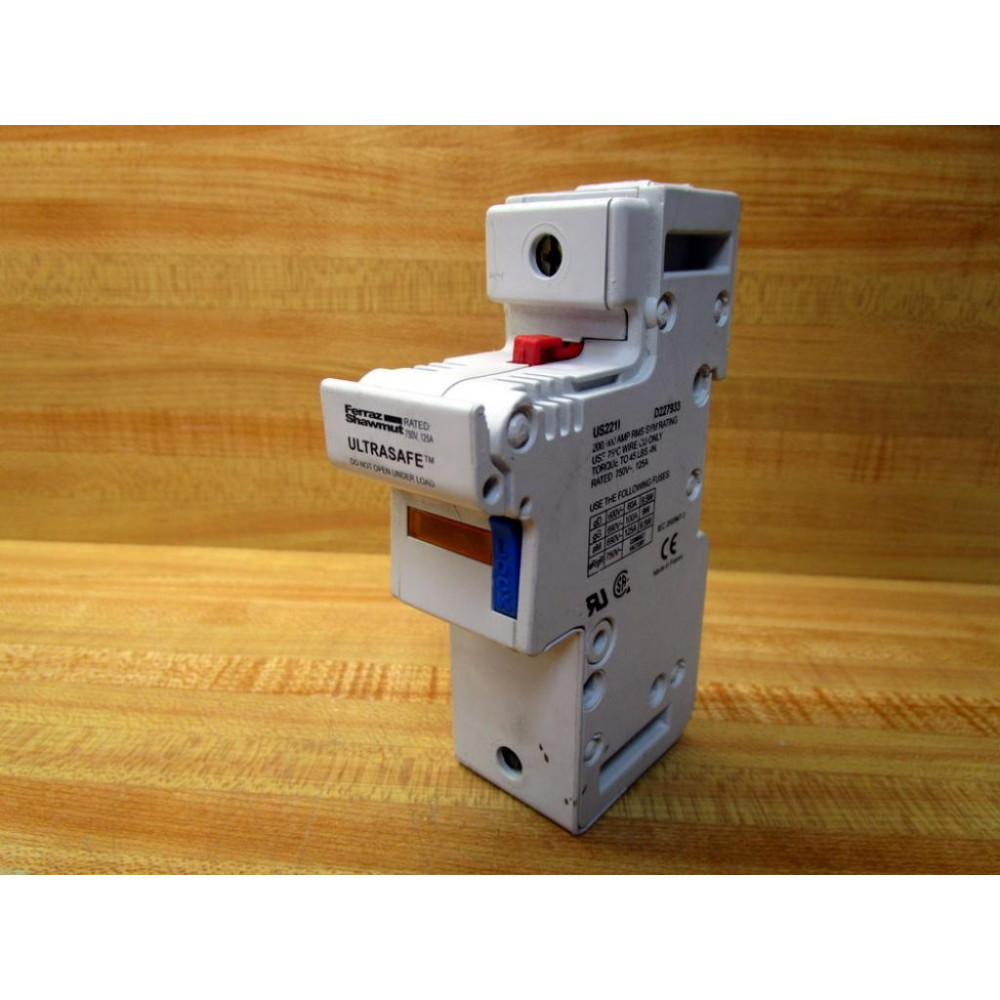 Ferraz  Shawmut US221L Fuse Holder - New No Box