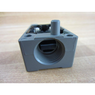 Cutler Hammer E51RC Limit Switch Receptacle (Pack of 2) - New No Box